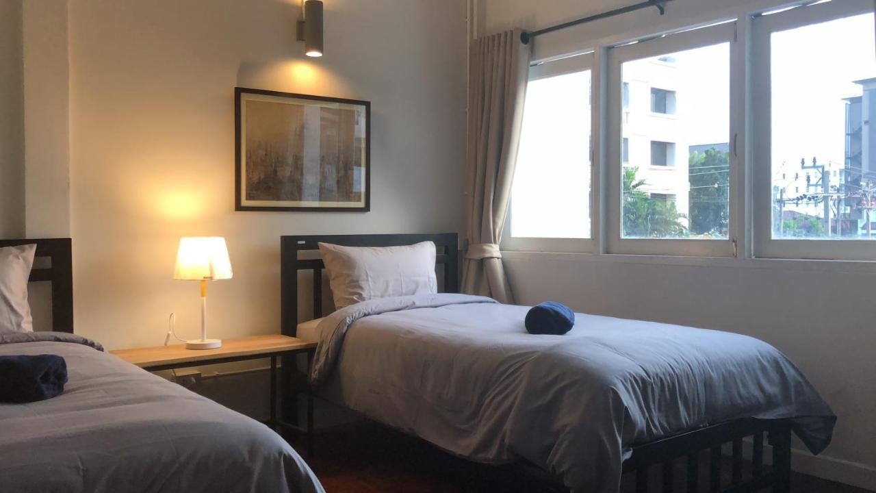 Pingplalee Female House Bed and Breakfast Bangkok Exteriör bild