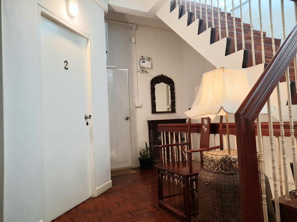 Pingplalee Female House Bed and Breakfast Bangkok Exteriör bild